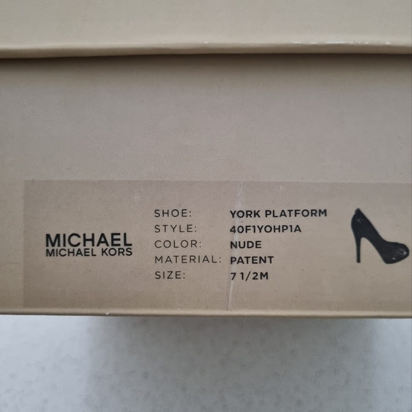 MICHAEL KORS Nude Patent Platform Heels, Size 7.5 IN BOX - Picture 15 of 15